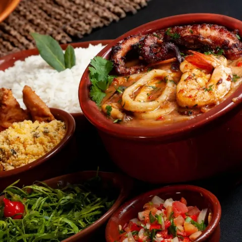Pratos do Restaurante Quintal de Mãe