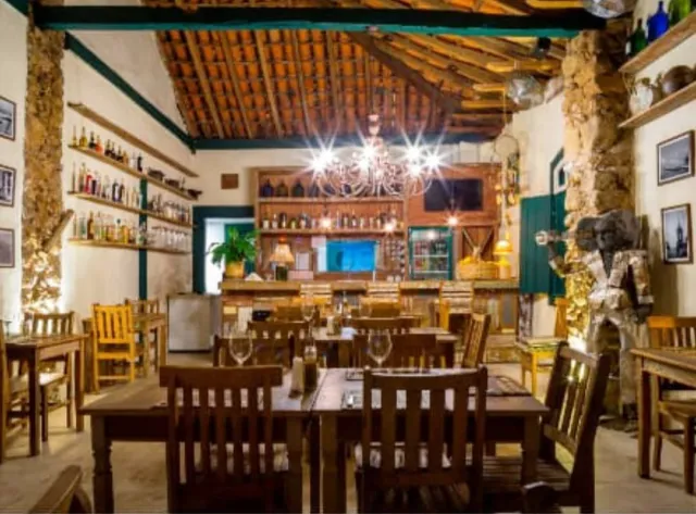 Pratos e ambiente do Restaurante Viniciu’s