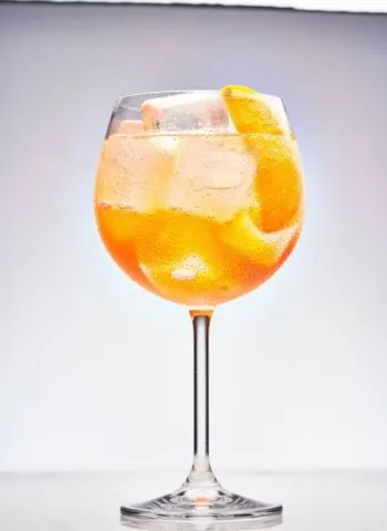 SAKE SPRITZ do Saiko Zushi